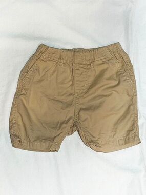 H&M Khaki color cotton shorts | Size 18-24 mo